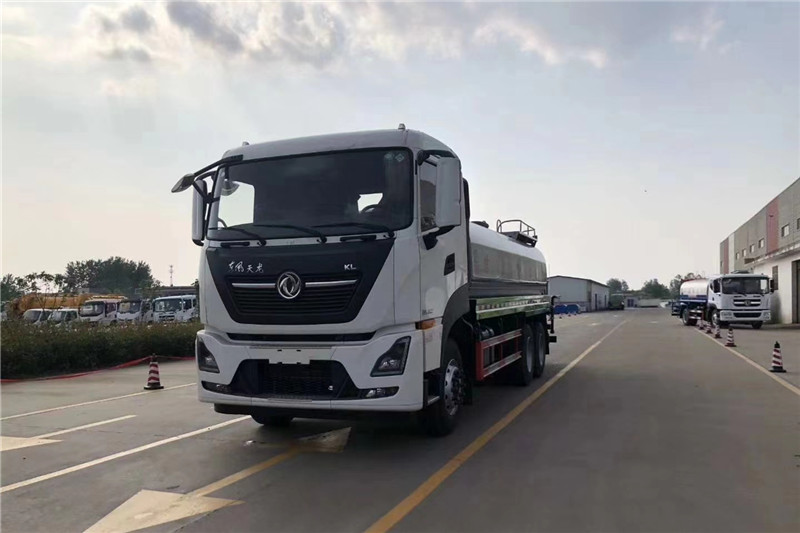 東風(fēng)天龍后八輪20噸噴霧車，國(guó)六綠化噴灑車